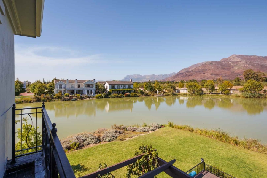 5 Bedroom Property for Sale in Val De Vie Estate Western Cape